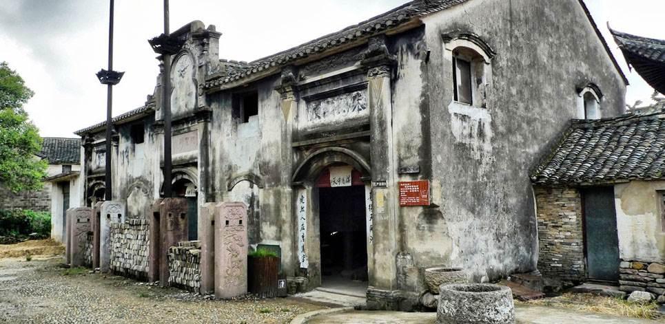 探讨更多,尽在【深夜喝蜜雪冰城红茶身体会咋样?】交流平台